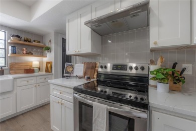 Welcome Home! This 4-bedroom, 2.5-bath home has been on Northdale Golf and Tennis Club in Florida - for sale on GolfHomes.com, golf home, golf lot