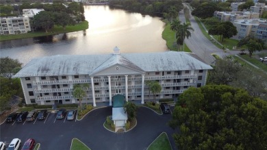 Amazing renewed and spacious 2 bedroom, 2 bathroom first-floor on Pine Island Ridge Country Club in Florida - for sale on GolfHomes.com, golf home, golf lot