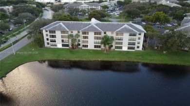 Amazing renewed and spacious 2 bedroom, 2 bathroom first-floor on Pine Island Ridge Country Club in Florida - for sale on GolfHomes.com, golf home, golf lot