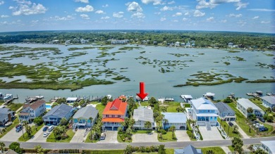 There are panoramic, unobstructed creek-front views and creek on Wachesaw Plantation Club in South Carolina - for sale on GolfHomes.com, golf home, golf lot