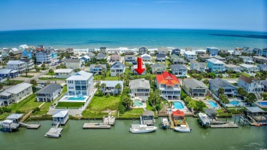 There are panoramic, unobstructed creek-front views and creek on Wachesaw Plantation Club in South Carolina - for sale on GolfHomes.com, golf home, golf lot