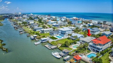 There are panoramic, unobstructed creek-front views and creek on Wachesaw Plantation Club in South Carolina - for sale on GolfHomes.com, golf home, golf lot