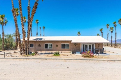 Title shows one bedroom, but this home is actually three on Lake Tamarisk Golf Course in California - for sale on GolfHomes.com, golf home, golf lot