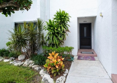 OCEAN VIEWS welcome you as you step into this updated condo and on Key Colony Beach Golf Course in Florida - for sale on GolfHomes.com, golf home, golf lot