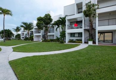 OCEAN VIEWS welcome you as you step into this updated condo and on Key Colony Beach Golf Course in Florida - for sale on GolfHomes.com, golf home, golf lot