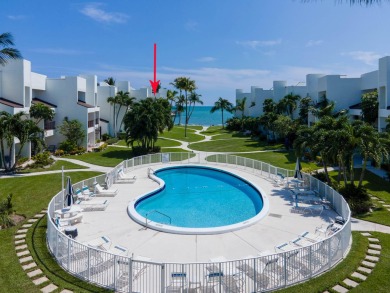 OCEAN VIEWS welcome you as you step into this updated condo and on Key Colony Beach Golf Course in Florida - for sale on GolfHomes.com, golf home, golf lot