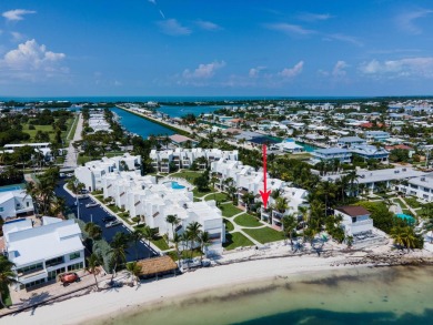 OCEAN VIEWS welcome you as you step into this updated condo and on Key Colony Beach Golf Course in Florida - for sale on GolfHomes.com, golf home, golf lot