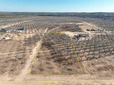 GIDDY UP TO THE RANCHES AT PECAN PLANTATION, GRANBURY, TEXAS to on Pecan Plantation Country Club in Texas - for sale on GolfHomes.com, golf home, golf lot