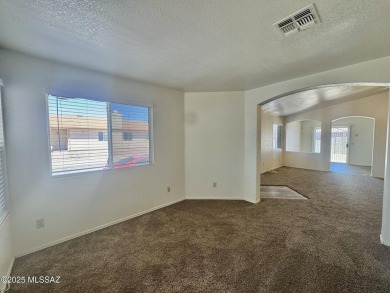 This well-maintained home is located in a quiet subdivision with on Fred Enke Golf Course in Arizona - for sale on GolfHomes.com, golf home, golf lot