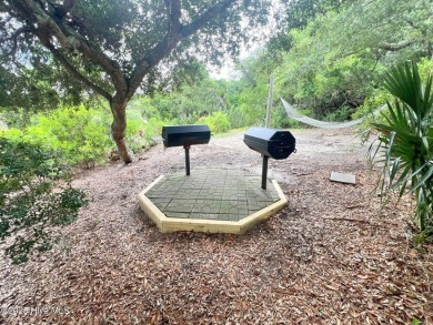 The Hammocks is a beautiful furnished Fractional ownership on on Bald Head Island Golf Club in North Carolina - for sale on GolfHomes.com, golf home, golf lot