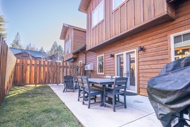 Stunning furnished, turnkey condo in the heart of McCall on McCall Municipal Golf Course in Idaho - for sale on GolfHomes.com, golf home, golf lot