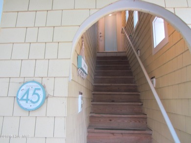 The Hammocks is a beautiful furnished Fractional ownership on on Bald Head Island Golf Club in North Carolina - for sale on GolfHomes.com, golf home, golf lot