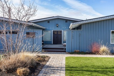 Don't miss your opportunity to own this one of a kind mid on  in Oregon - for sale on GolfHomes.com, golf home, golf lot