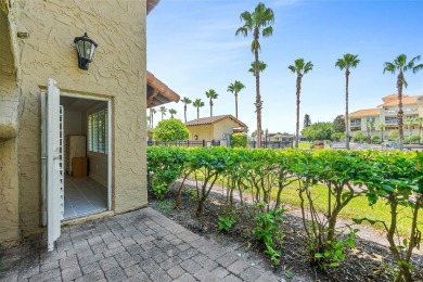 Condo living at its best!  This almost 2300 square ft condo with on Palm Harbor Golf Club in Florida - for sale on GolfHomes.com, golf home, golf lot