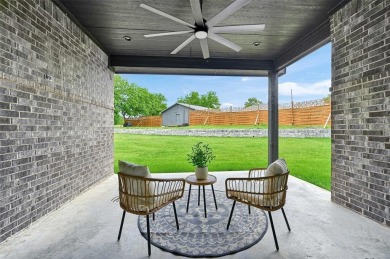 Ultra-modern new construction home located in the gated on Tanglewood Resort in Texas - for sale on GolfHomes.com, golf home, golf lot