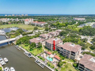 Condo living at its best!  This almost 2300 square ft condo with on Palm Harbor Golf Club in Florida - for sale on GolfHomes.com, golf home, golf lot