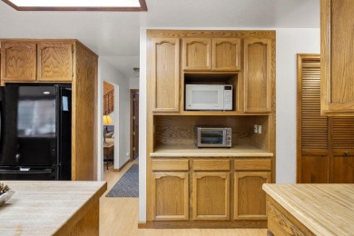 Inviting Four-Bedroom Clerestory Cabin in Blue Lake Springs on Sequoia Woods Country Club in California - for sale on GolfHomes.com, golf home, golf lot