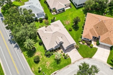You will feel right at home in this well-appointed 3 Bedroom, 2 on The Links of Spruce Creek in Florida - for sale on GolfHomes.com, golf home, golf lot