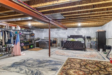 Welcome to this beautifully appointed 3 bedroom, 2.5 bath home on Cardinal Club in Kentucky - for sale on GolfHomes.com, golf home, golf lot