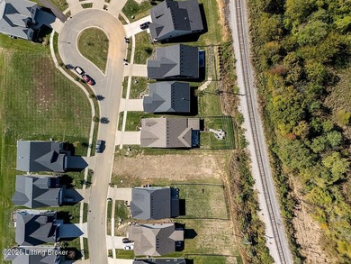 Welcome to this beautifully appointed 3 bedroom, 2.5 bath home on Cardinal Club in Kentucky - for sale on GolfHomes.com, golf home, golf lot