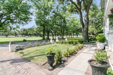 Tucked beneath a canopy of sweeping live oaks, this beautifully on Charleston Municipal Golf Course in South Carolina - for sale on GolfHomes.com, golf home, golf lot