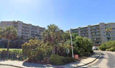 Daytona Beach Shores Cloverleaf North Condo! A UNIQUE condo that on Oceans Golf Club in Florida - for sale on GolfHomes.com, golf home, golf lot