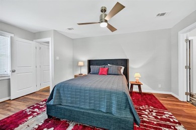 Look no further for the lakehouse of your dreams. This one of a on Lake Kiowa Golf Course in Texas - for sale on GolfHomes.com, golf home, golf lot