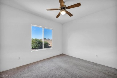 Rare Sun City Anthem gem -- an Arlington model with sweeping on Revere Golf Club in Nevada - for sale on GolfHomes.com, golf home, golf lot