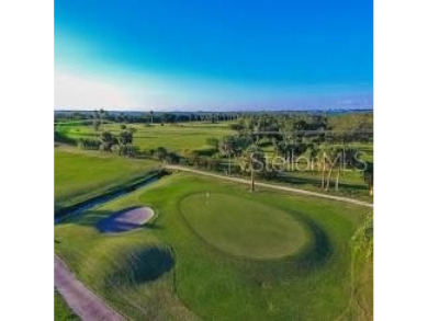 METICULOUSLY MAINTAINED 2 BEDROOM VILLA. END UNIT IN A PREMIER on Terra Ceia Golf and Country Club in Florida - for sale on GolfHomes.com, golf home, golf lot