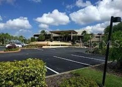 METICULOUSLY MAINTAINED 2 BEDROOM VILLA. END UNIT IN A PREMIER on Terra Ceia Golf and Country Club in Florida - for sale on GolfHomes.com, golf home, golf lot
