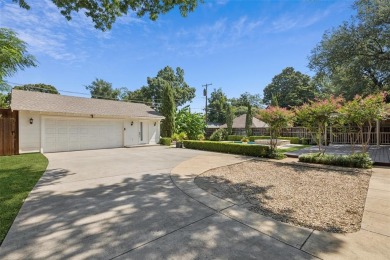 Nestled on a lush 82-ft wide lot beneath the canopy of heritage on Stevens Park Golf Course in Texas - for sale on GolfHomes.com, golf home, golf lot
