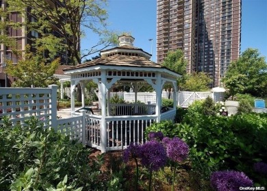 Unsurpassed beauty overlooking the golf and city. Formal dining on Towers Country Club in New York - for sale on GolfHomes.com, golf home, golf lot