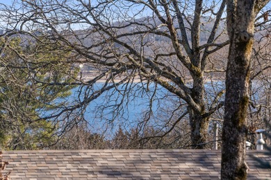 Spring has arrived & lake life is calling @ 132 Lakeshore Dr in on Kimberling City Golf Club in Missouri - for sale on GolfHomes.com, golf home, golf lot