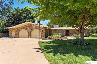 Mark Wehner II, M: , Mark.wehner2,   - Timeless elegance meets on Oak Hills Country Club in Nebraska - for sale on GolfHomes.com, golf home, golf lot