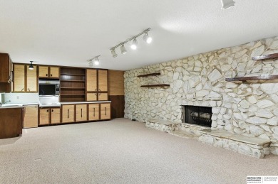 Mark Wehner II, M: , Mark.wehner2,   - Timeless elegance meets on Oak Hills Country Club in Nebraska - for sale on GolfHomes.com, golf home, golf lot