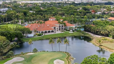 Resort-Style Living in the Heart of Doral. Light-filled  move-in on Jim McLean Signature Course in Florida - for sale on GolfHomes.com, golf home, golf lot