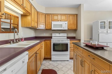 Lovely, Spacious Condo with 2 Bedroom 2 Bath with over 1800 sq on Terre Du Lac Golf and Country Club in Missouri - for sale on GolfHomes.com, golf home, golf lot