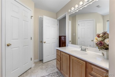 Lovely, Spacious Condo with 2 Bedroom 2 Bath with over 1800 sq on Terre Du Lac Golf and Country Club in Missouri - for sale on GolfHomes.com, golf home, golf lot