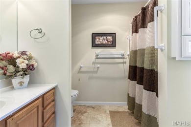 Lovely, Spacious Condo with 2 Bedroom 2 Bath with over 1800 sq on Terre Du Lac Golf and Country Club in Missouri - for sale on GolfHomes.com, golf home, golf lot