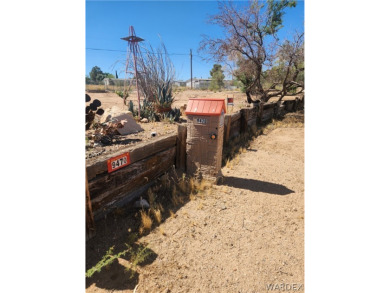 Amazing location and sunsets!  Just off Rt 66 in AZ West, near on Valle Vista Golf Course in Arizona - for sale on GolfHomes.com, golf home, golf lot