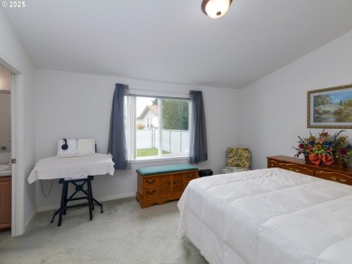 Experience the warmth of HOME in this welcoming 55+ community on Bucket List Resort Retreat in Oregon - for sale on GolfHomes.com, golf home, golf lot