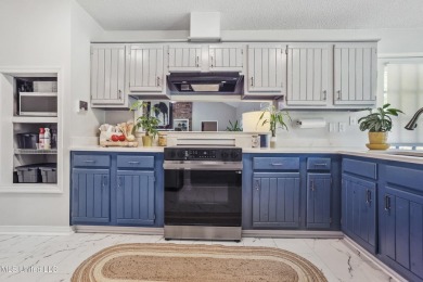 Move-in ready home in the highly sought-after Diamondhead golf on Diamondhead Country Club in Mississippi - for sale on GolfHomes.com, golf home, golf lot