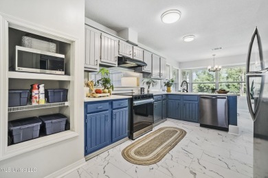 Move-in ready home in the highly sought-after Diamondhead golf on Diamondhead Country Club in Mississippi - for sale on GolfHomes.com, golf home, golf lot