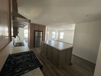 $250 off space rent for 12 months!! Brand new 3 bed 2 bath 1320 on Hemet West Mobile Estates in California - for sale on GolfHomes.com, golf home, golf lot