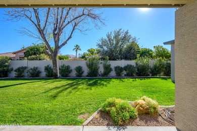 NEW ROOF - PAID FOR! Experience the perfect blend of comfort & on Oakwood Golf Club  in Arizona - for sale on GolfHomes.com, golf home, golf lot