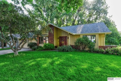 Katie Sears Thompson, M: , katie.searsthompson,  . - Showings on Valley View Golf Course in Nebraska - for sale on GolfHomes.com, golf home, golf lot