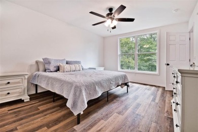 Completely renovated! This beautiful home sits on a .45 acre on Bella Vista Country Club - Scottsdale in Arkansas - for sale on GolfHomes.com, golf home, golf lot