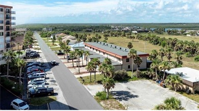 Fully Renovated | Ocean + Golf Course Views | Low HOA

Live on Ocean Palm Golf Course in Florida - for sale on GolfHomes.com, golf home, golf lot