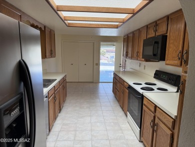 Well maintained townhouse with east facing patio to beautiful on Canoa Hills Golf Course in Arizona - for sale on GolfHomes.com, golf home, golf lot