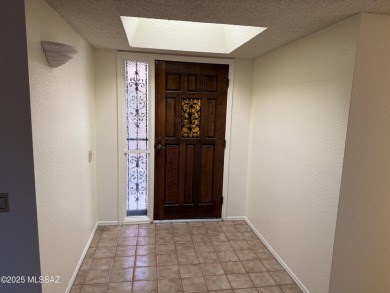 Well maintained townhouse with east facing patio to beautiful on Canoa Hills Golf Course in Arizona - for sale on GolfHomes.com, golf home, golf lot